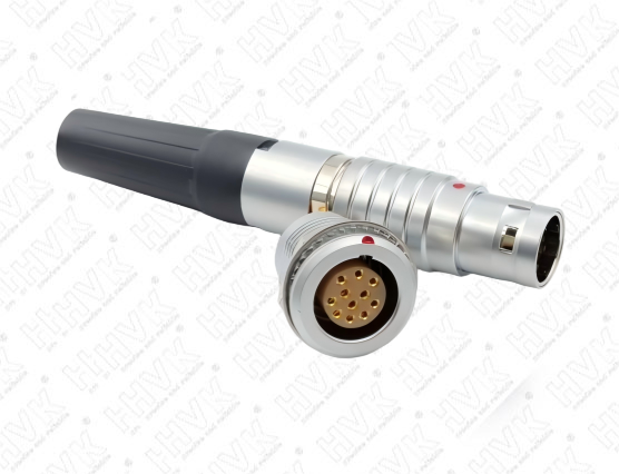 隐形枢纽：插拔自锁连接器在工业4.0中的角色是什么？