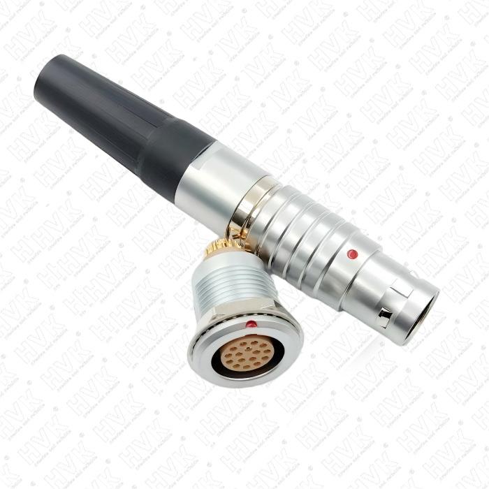 电连接器